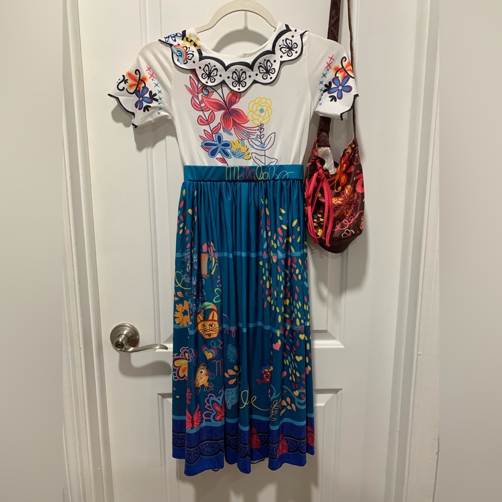 Encanto Mirabel Costume